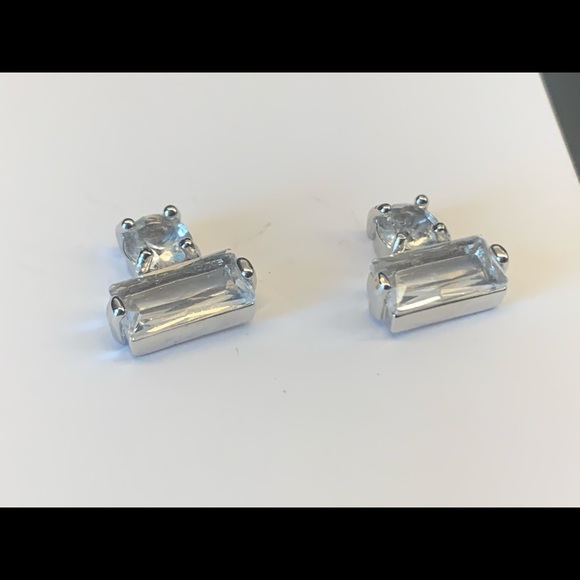 NWT Oak + Fort minimal earrings - Picture 1 of 4